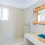 Maganos 4*