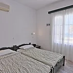 Maganos Apartahotel