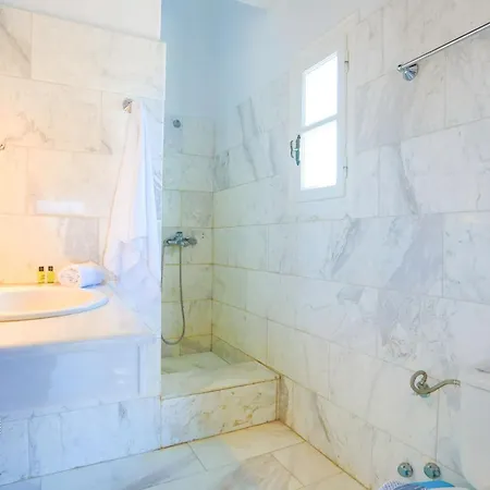 Hotel apartamentowy Maganos 4*